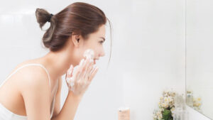 5 mẹo làm đẹp thần tốc khi bạn không có thời gian đến spa